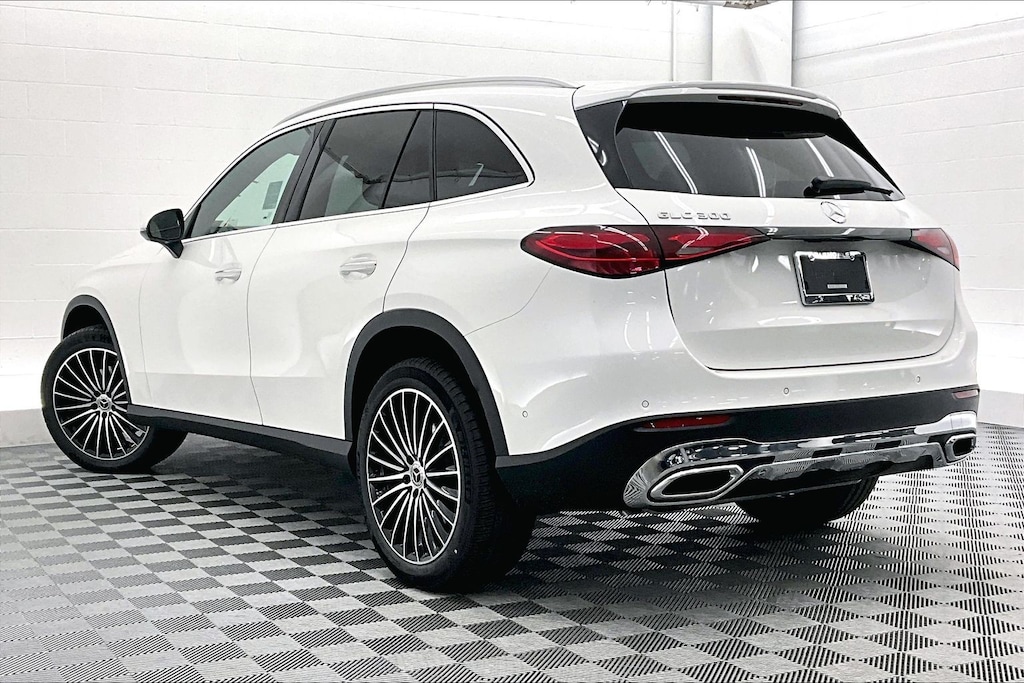 New 2026 Mercedes-Benz GLC 300 SUV