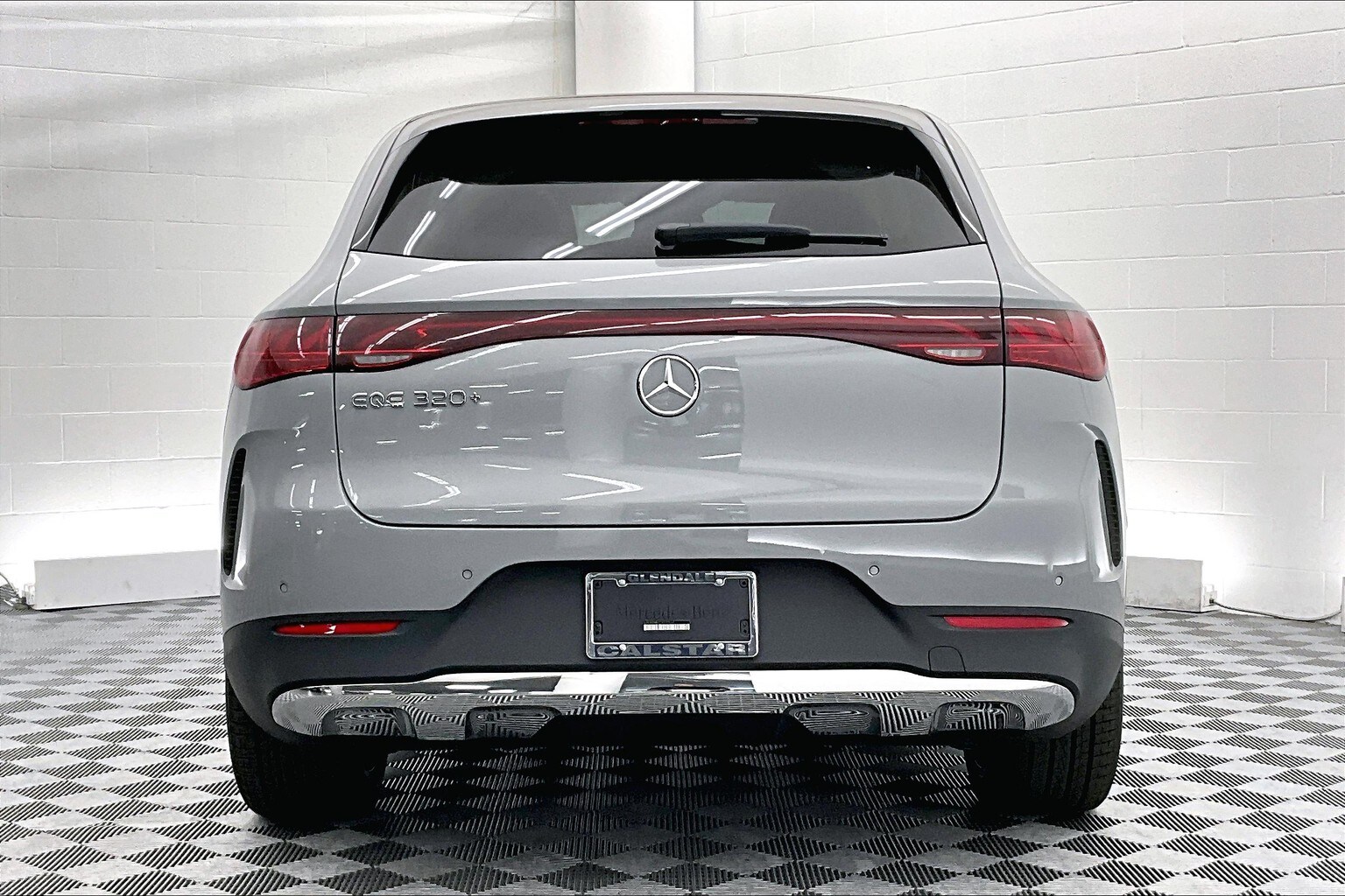 2026 Mercedes Benz EQE SUV photo 2