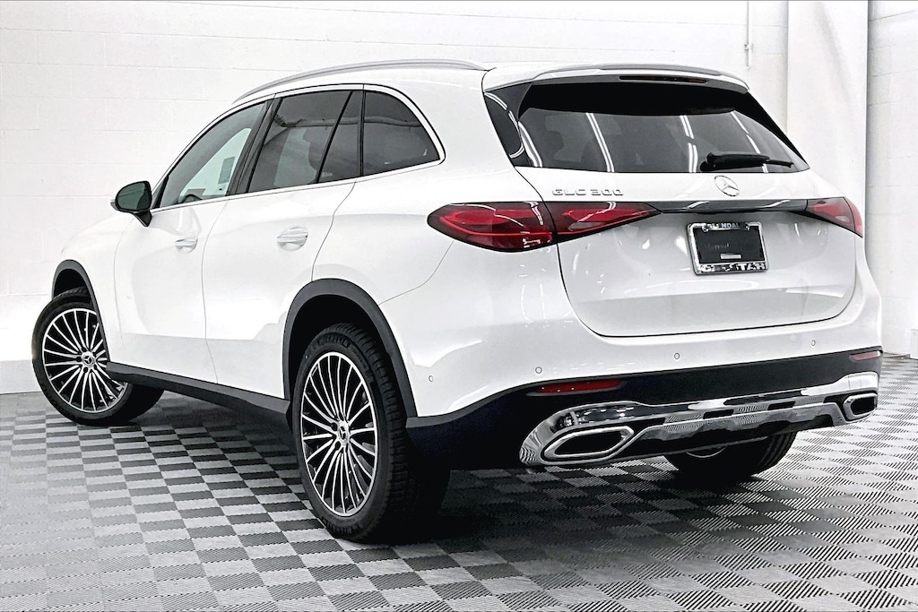 New 2026 Mercedes-Benz GLC 300 SUV