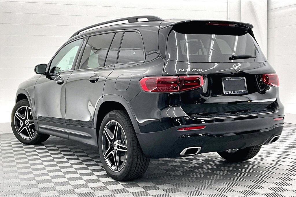 New 2026 Mercedes-Benz GLB 250  SUV