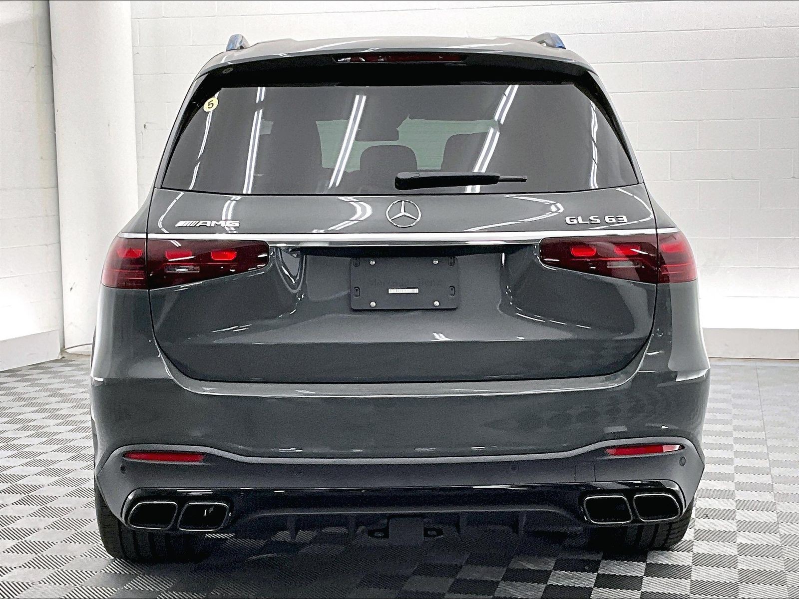 2026 Mercedes-Benz GLS photo 3