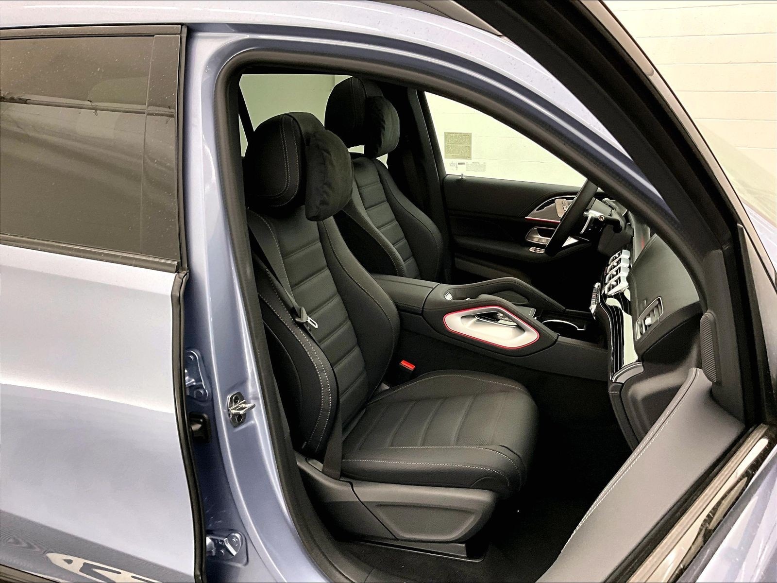 2026 Mercedes-Benz GLS Base - Photo 5