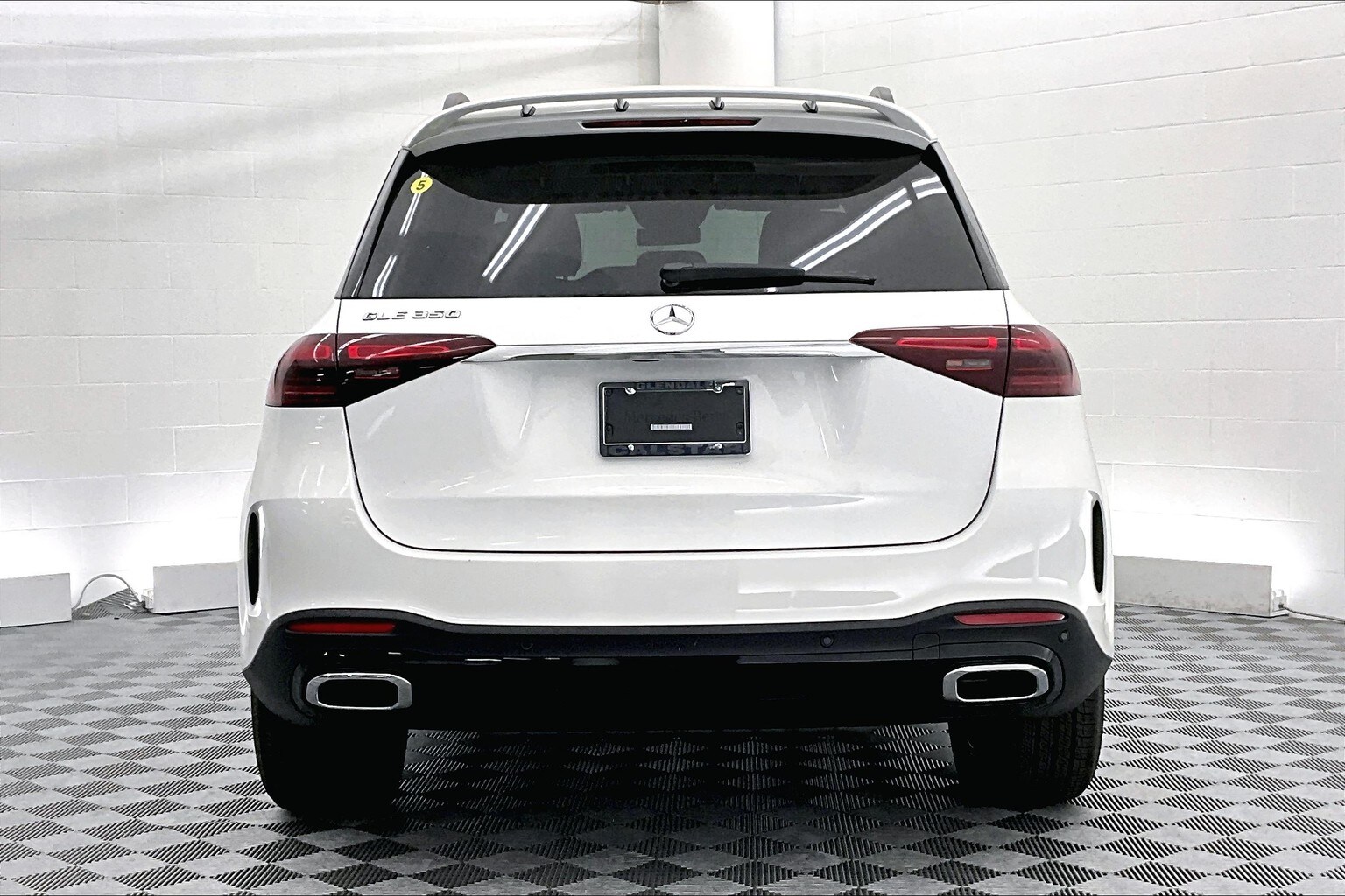 2025 Mercedes Benz GLE 350 4MATIC photo 2