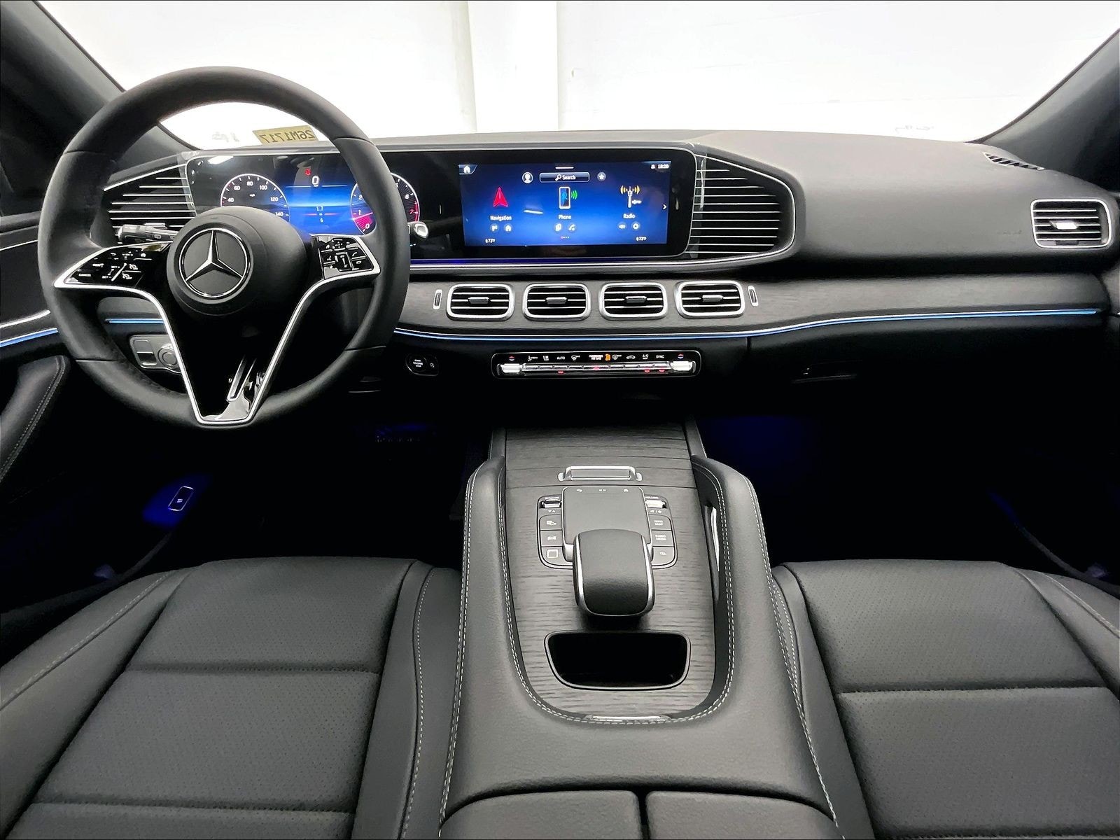 2026 Mercedes-Benz GLE photo 4
