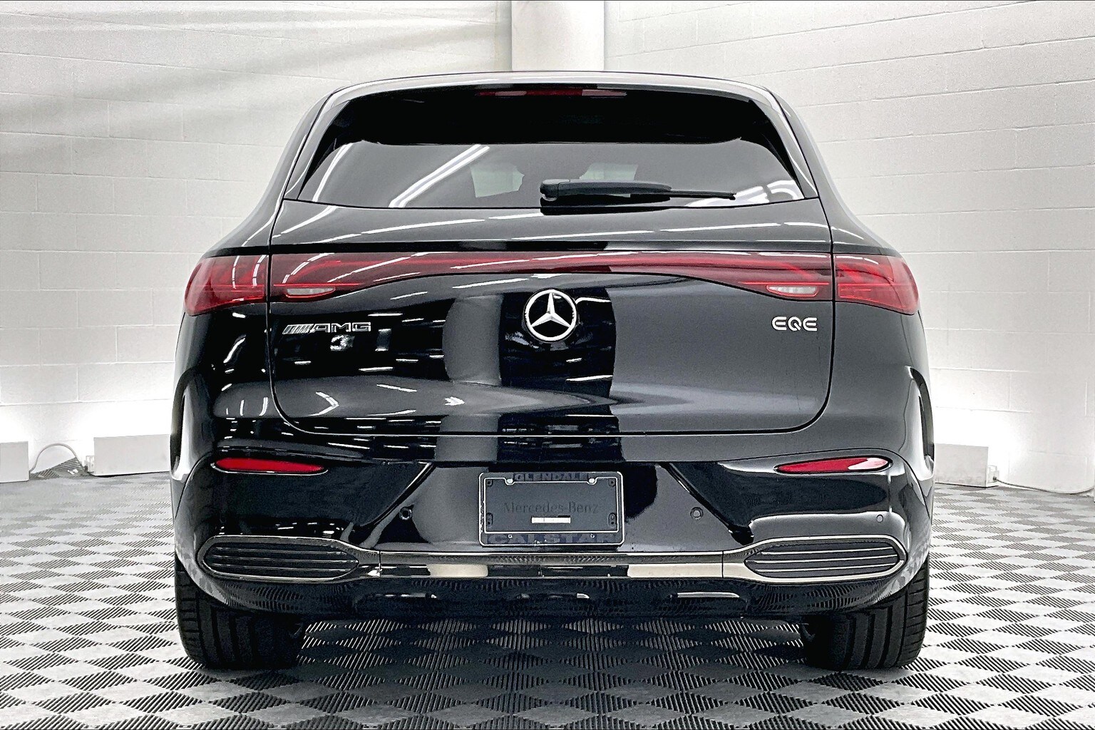 2025 Mercedes Benz EQE SUV AMG photo 3
