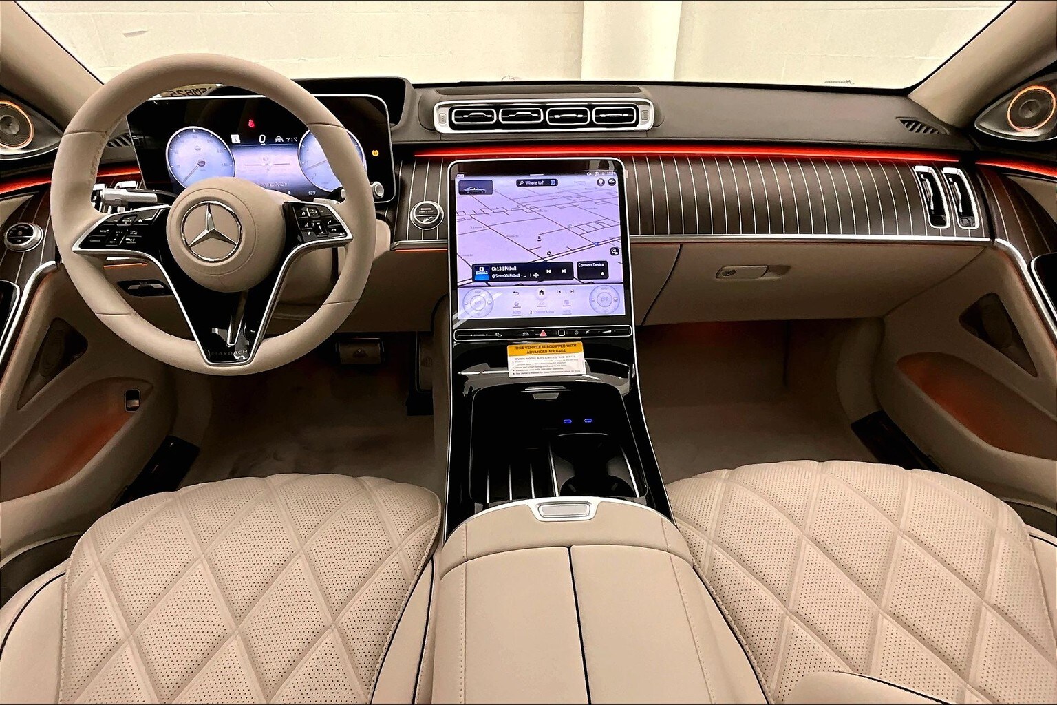 2025 Mercedes Benz S Maybach 580 photo 4