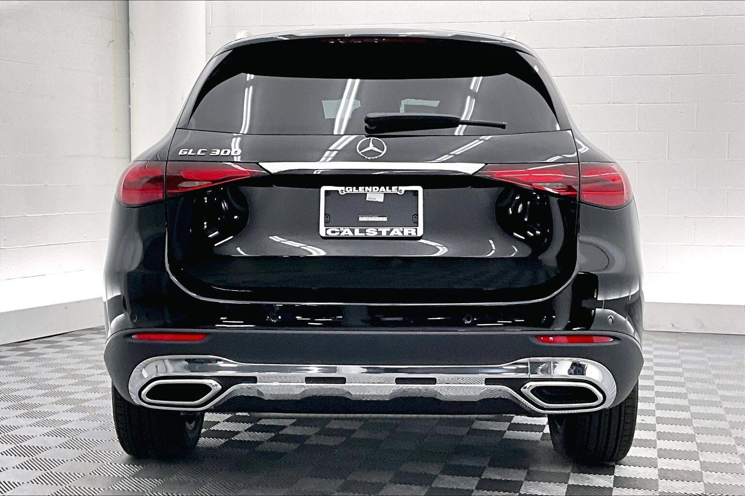 2026 Mercedes Benz GLC 300 photo 3