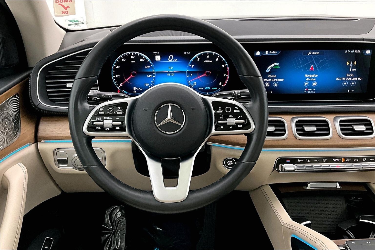 2021 Mercedes Benz GLS 450 4MATIC photo 4
