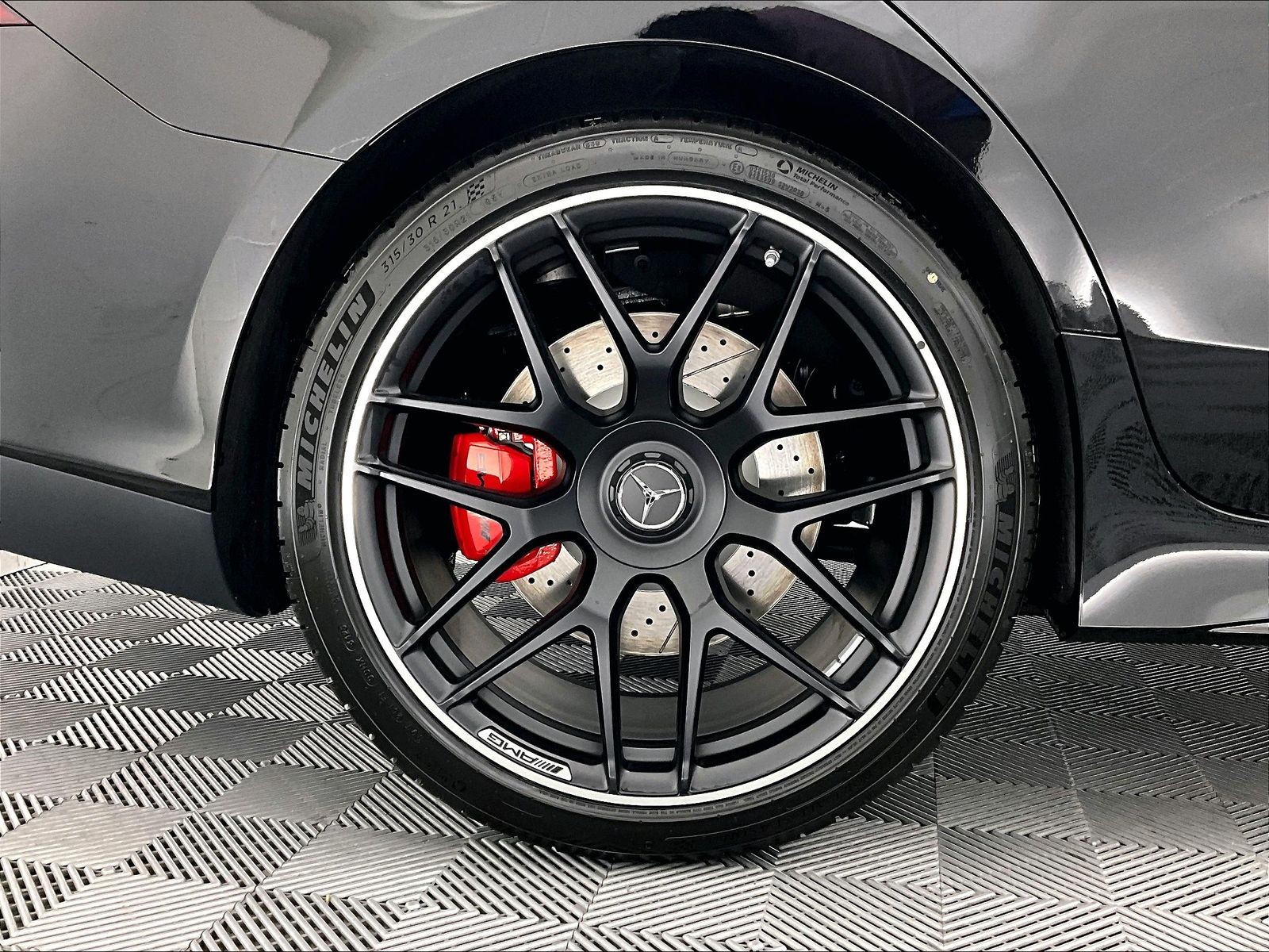 2026 Mercedes-Benz AMG GT 4-Door Coupe 43 - Photo 10