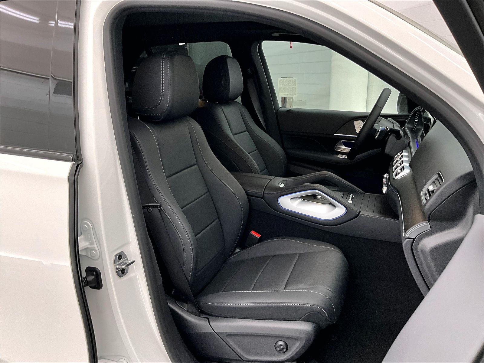 2026 Mercedes-Benz GLE photo 5