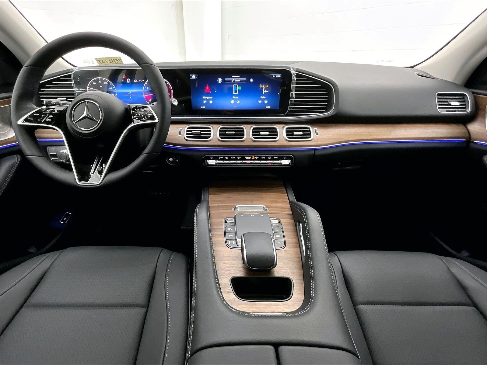 2026 Mercedes-Benz GLE photo 4