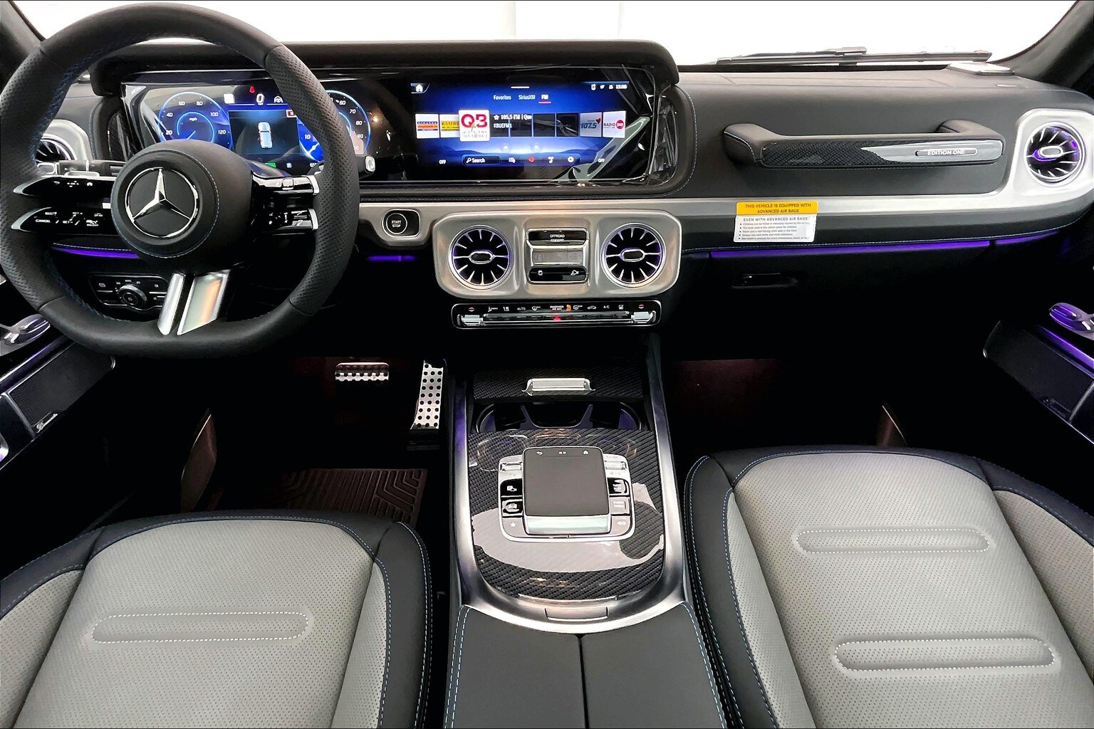 2025 Mercedes Benz G photo 4