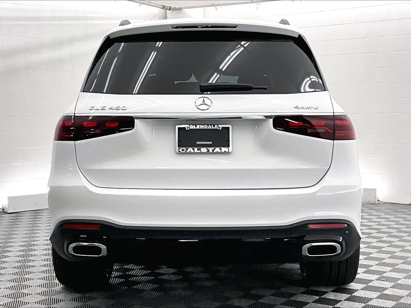 2026 Mercedes-Benz GLS photo 3
