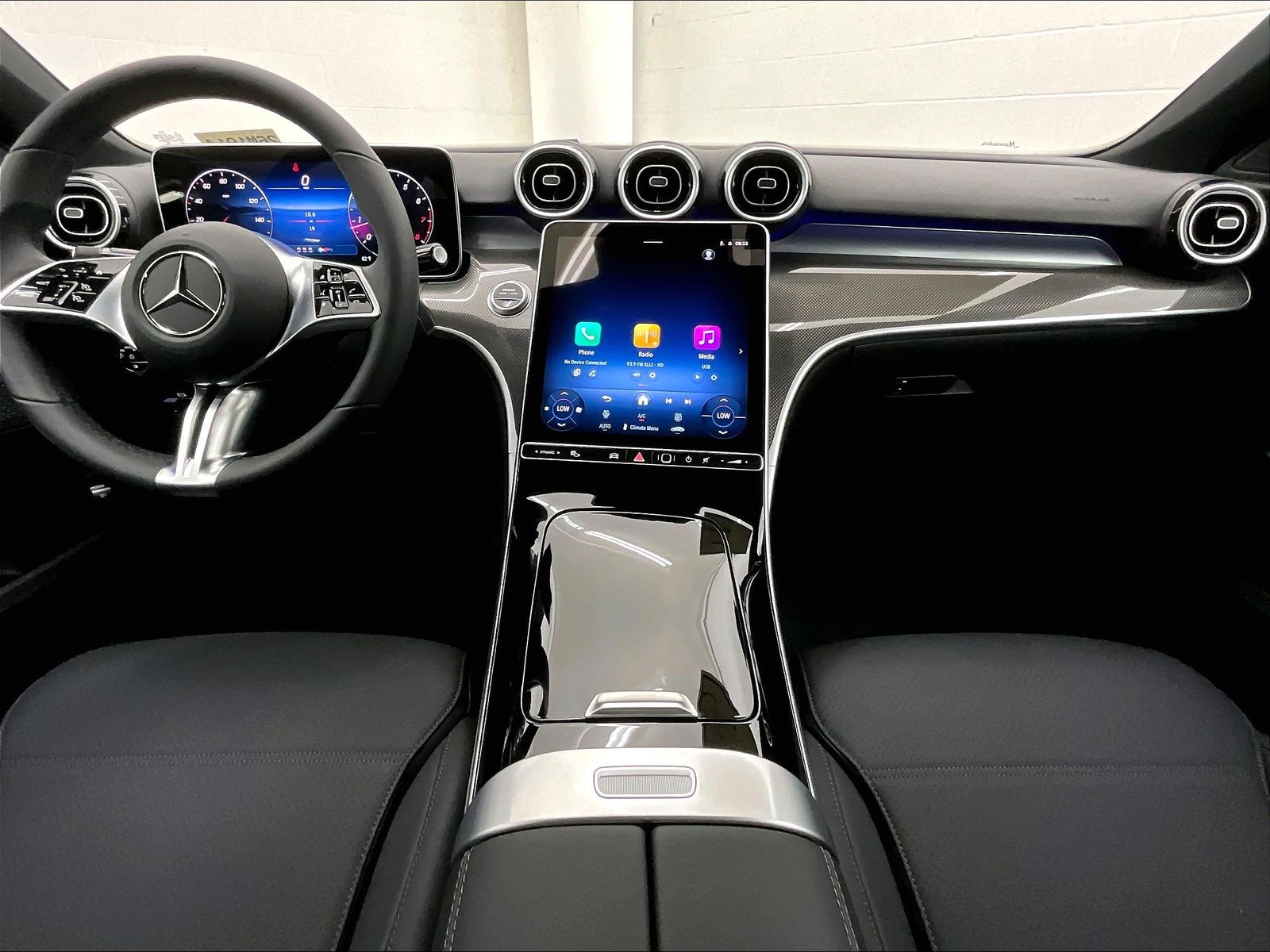 2026 Mercedes-Benz C-Class Sedan photo 4