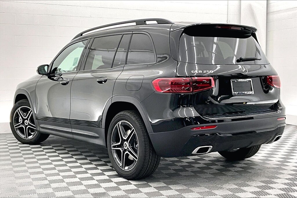 New 2026 Mercedes-Benz GLB 250  SUV