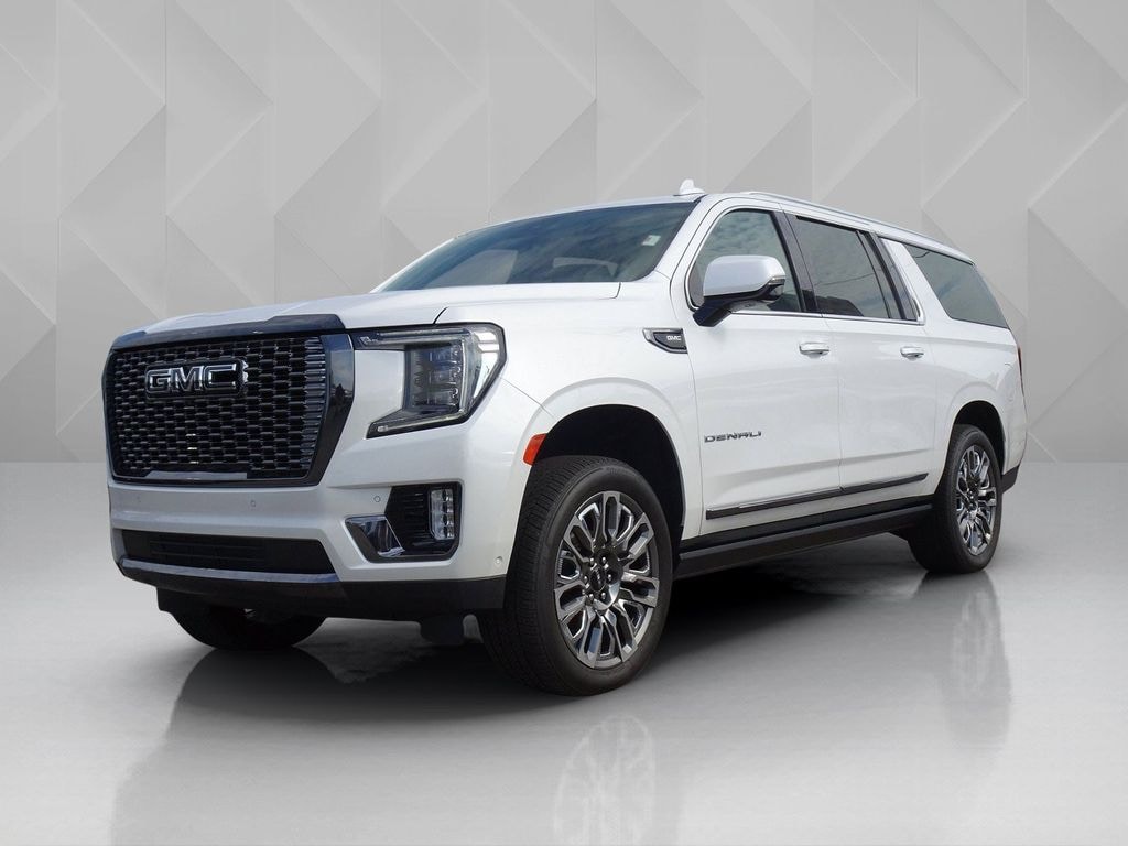 Used 2023 GMC Yukon XL Denali Ultimate SUV