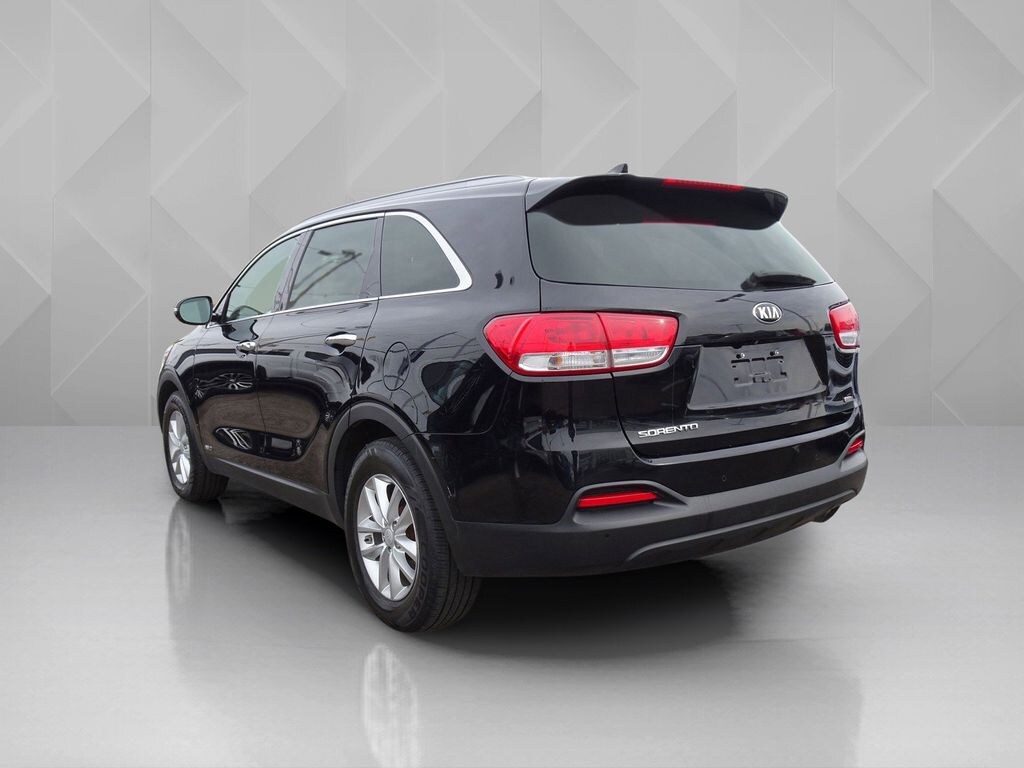 Used 2017 Kia Sorento LX SUV