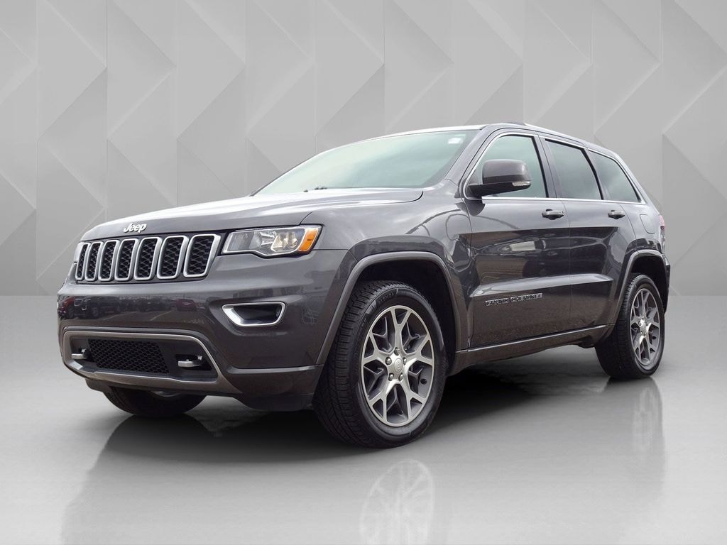 Used 2018 Jeep Grand Cherokee Limited SUV