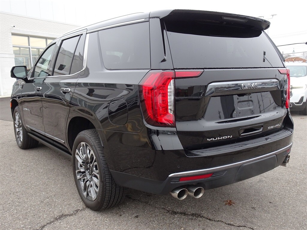 2024 Gmc Yukon Denali Ultimate photo 3