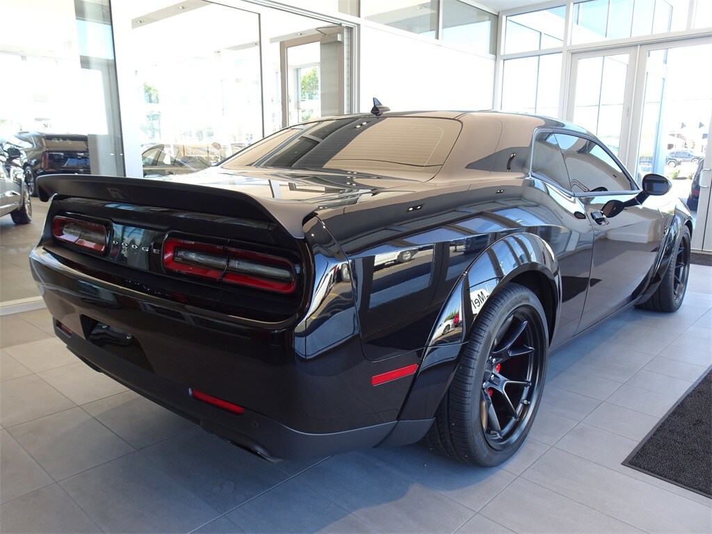 2023 Dodge Challenger SRT8 Hellcat Redeye photo 4
