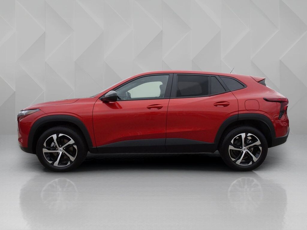 Used 2024 Chevrolet Trax 1RS SUV