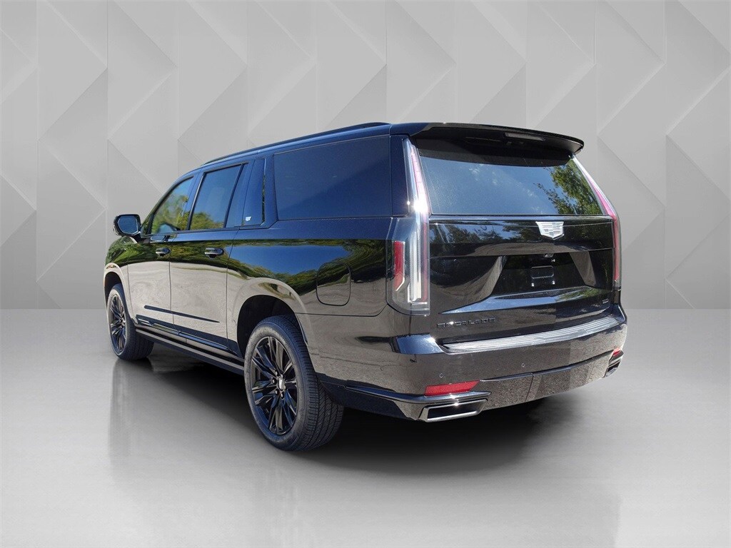 2021 Cadillac Escalade ESV Sport Platinum photo 3