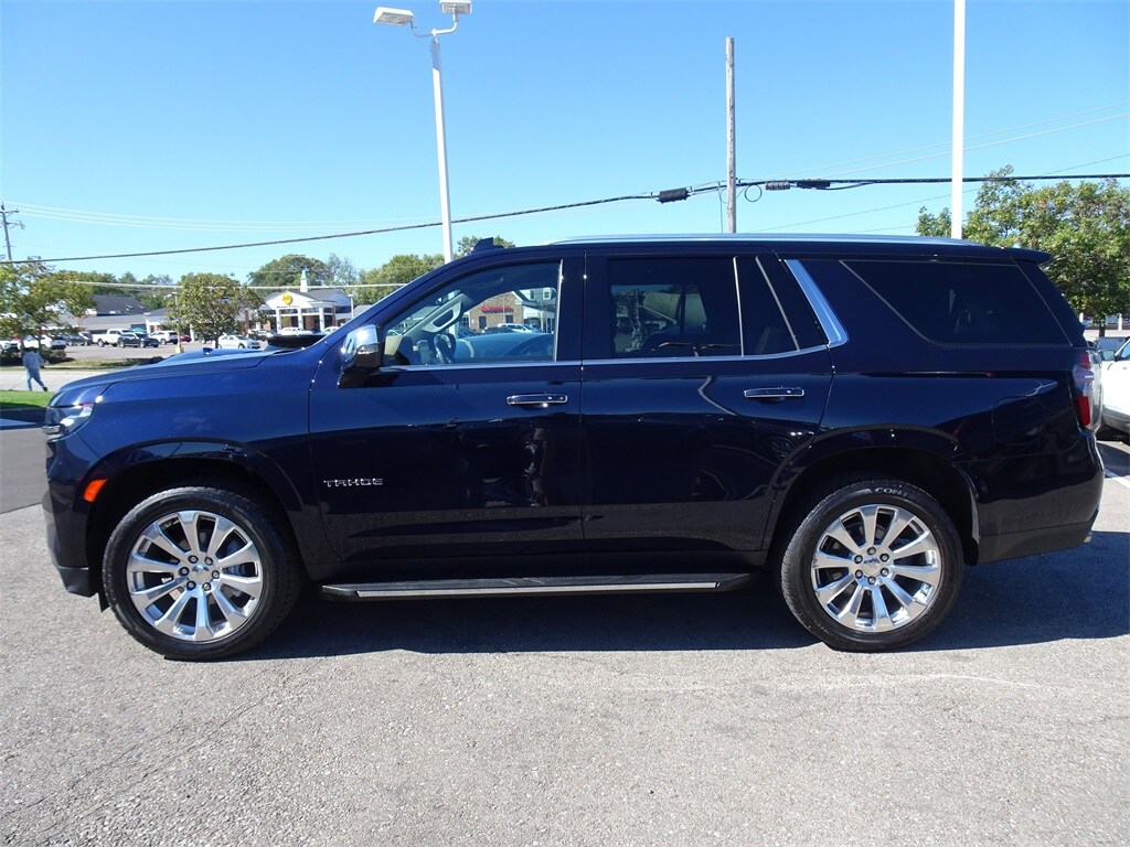 2021 Chevrolet Tahoe Premier photo 2