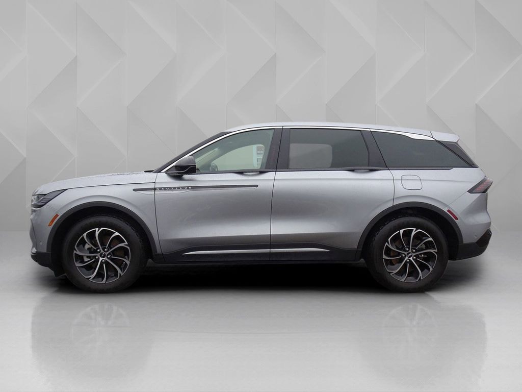 Used 2024 Lincoln Nautilus Premiere SUV