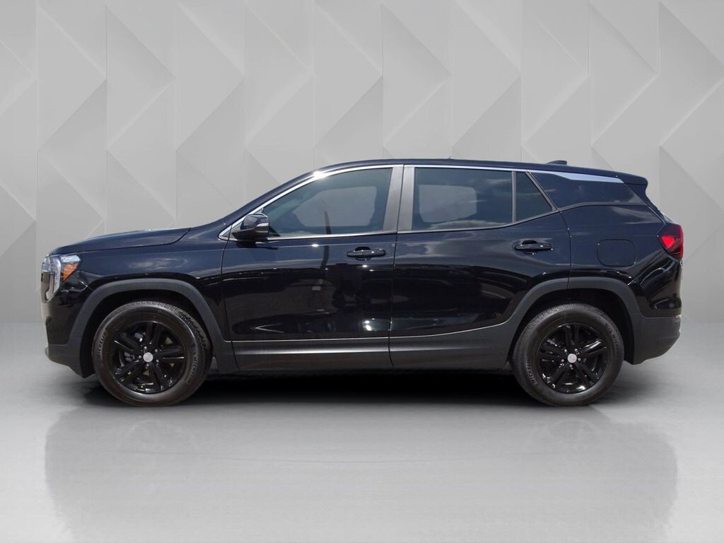 Used 2024 GMC Terrain SLE SUV