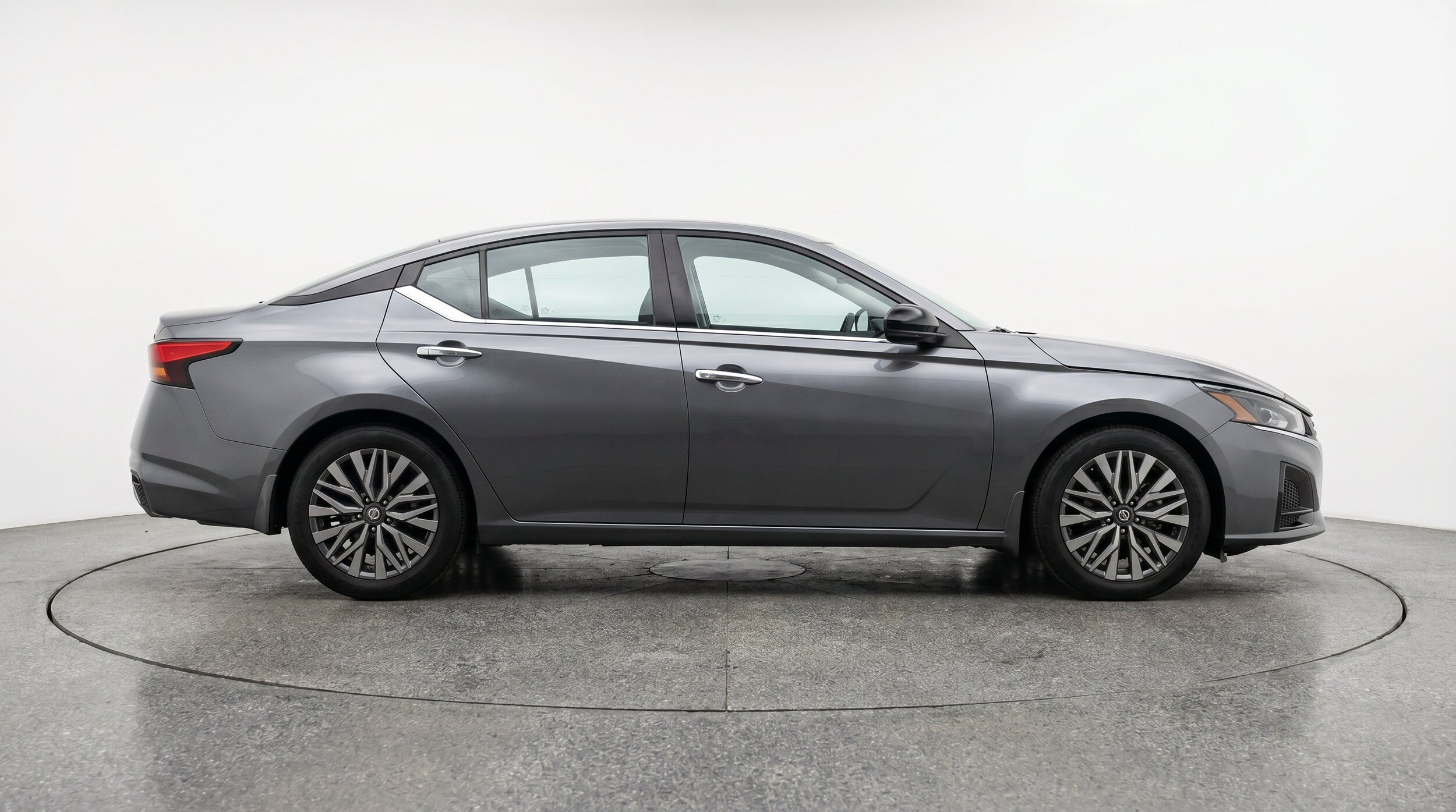 Thumbnail: 2025 Nissan Altima - 11