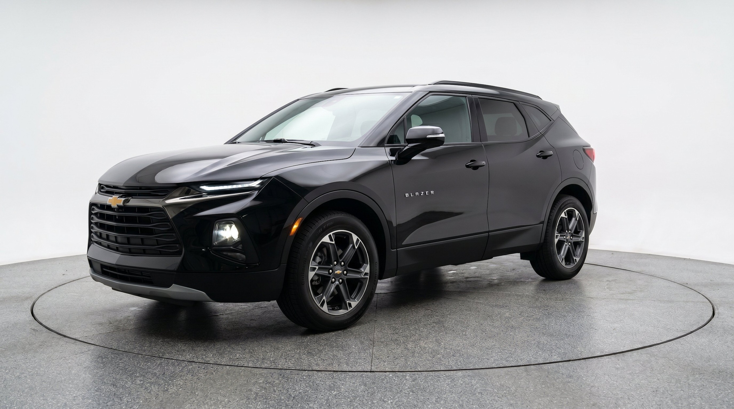 Thumbnail: 2026 Chevrolet Blazer - 3