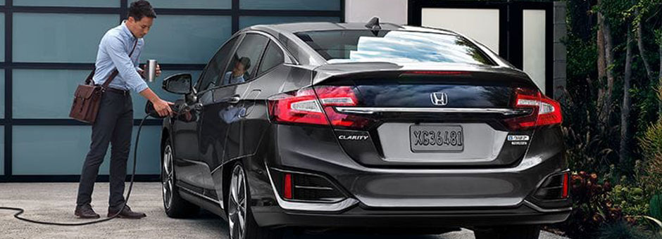 2018 Honda Clarity Plug-In Hybrid in Cambridge, Newton and Waltham