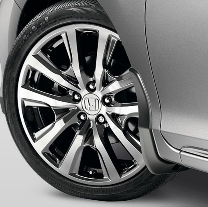 2017 Honda Accord Hybrid in Cambridge, Newton and Waltham