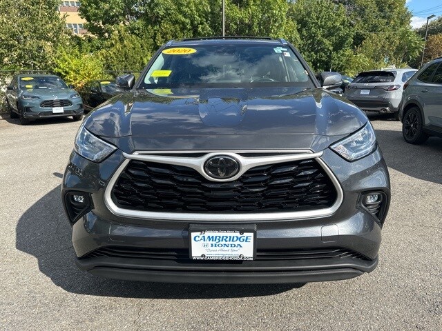 2020 Toyota Highlander XLE photo 3