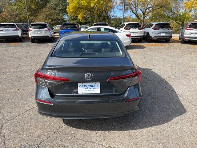 2022 Honda Civic EX photo 3