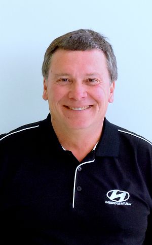 Randall Green<br><span style='font-size: 90%;color:#000000;'>Sales Consultant</span>