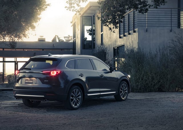 Mazda CX-9 MotorWeek Best Large Utility