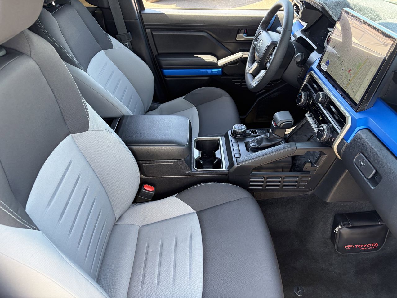 2025 Toyota Tacoma TRD Off Road - Photo 10