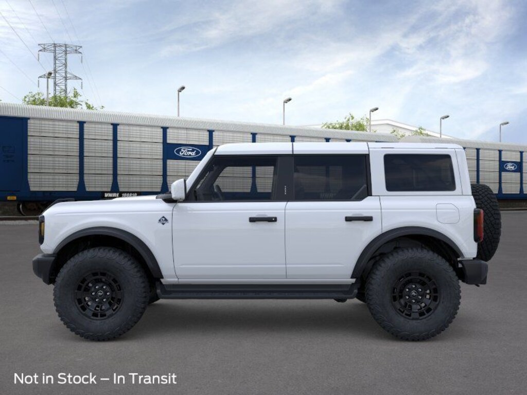 New 2026 Ford Bronco Outer Banks SUV