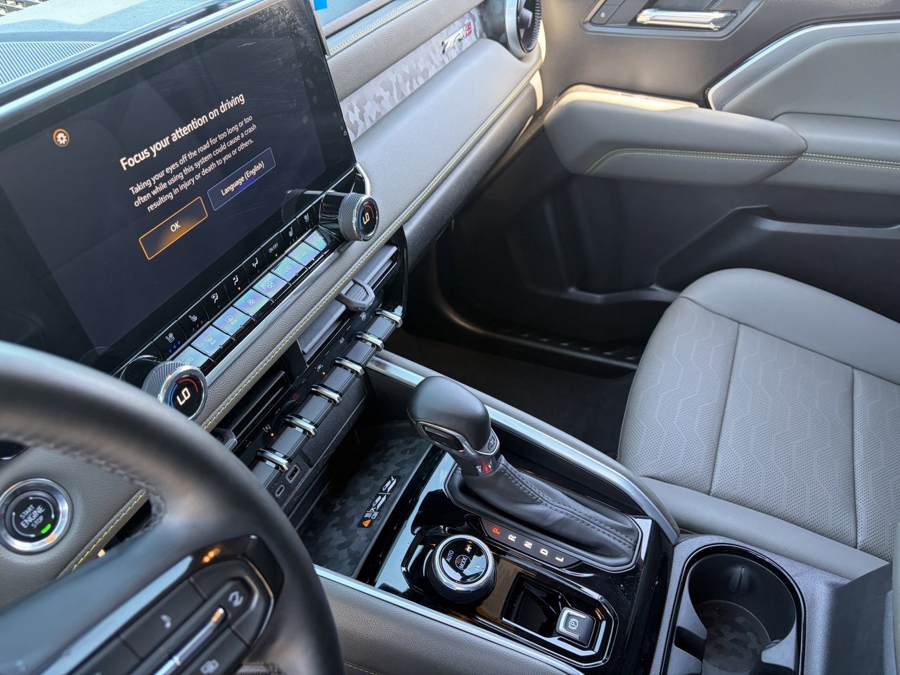 2026 Chevrolet Colorado ZR2 - Photo 25