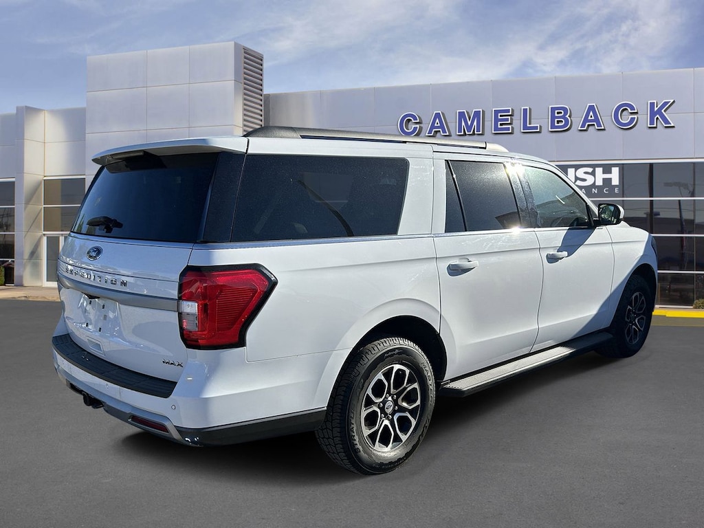 Used 2024 Ford Expedition Max XLT SUV