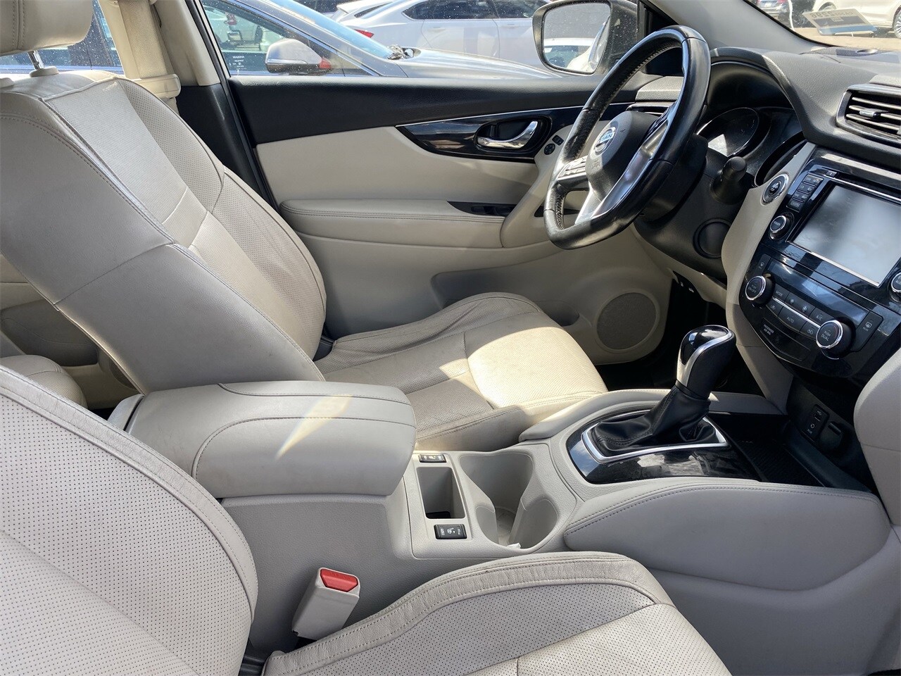2018 Nissan Rogue Sport SL photo 4
