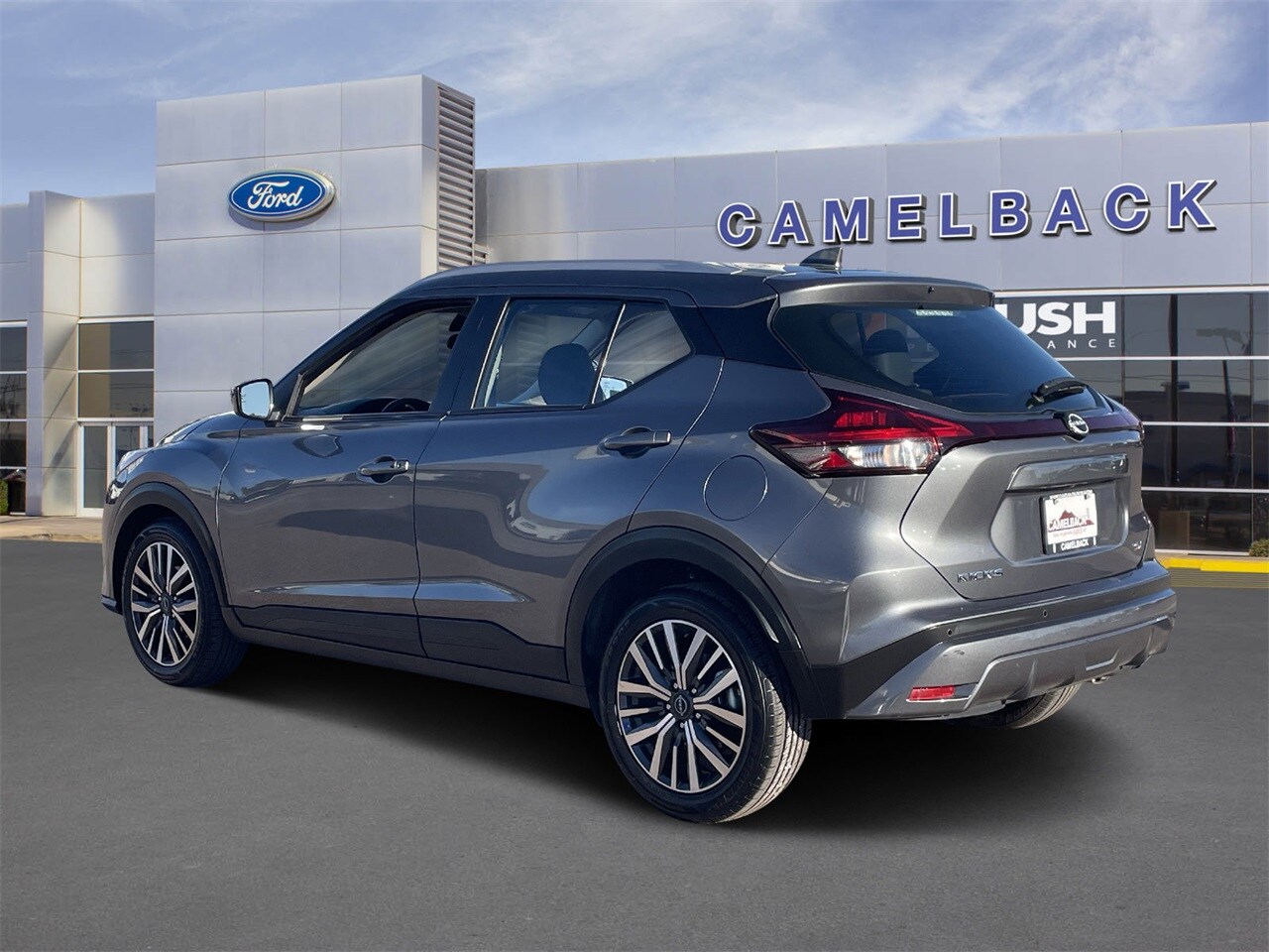 2024 Nissan Kicks SV photo 3