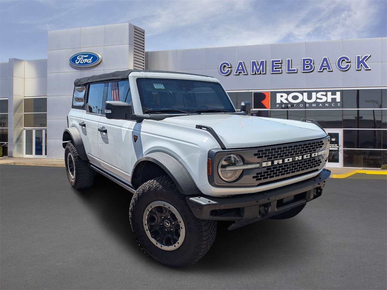 2021 Ford Bronco Badlands photo 2