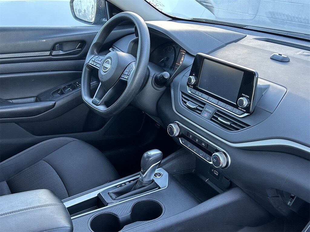 Used 2024 Nissan Altima 2.5 S Sedan