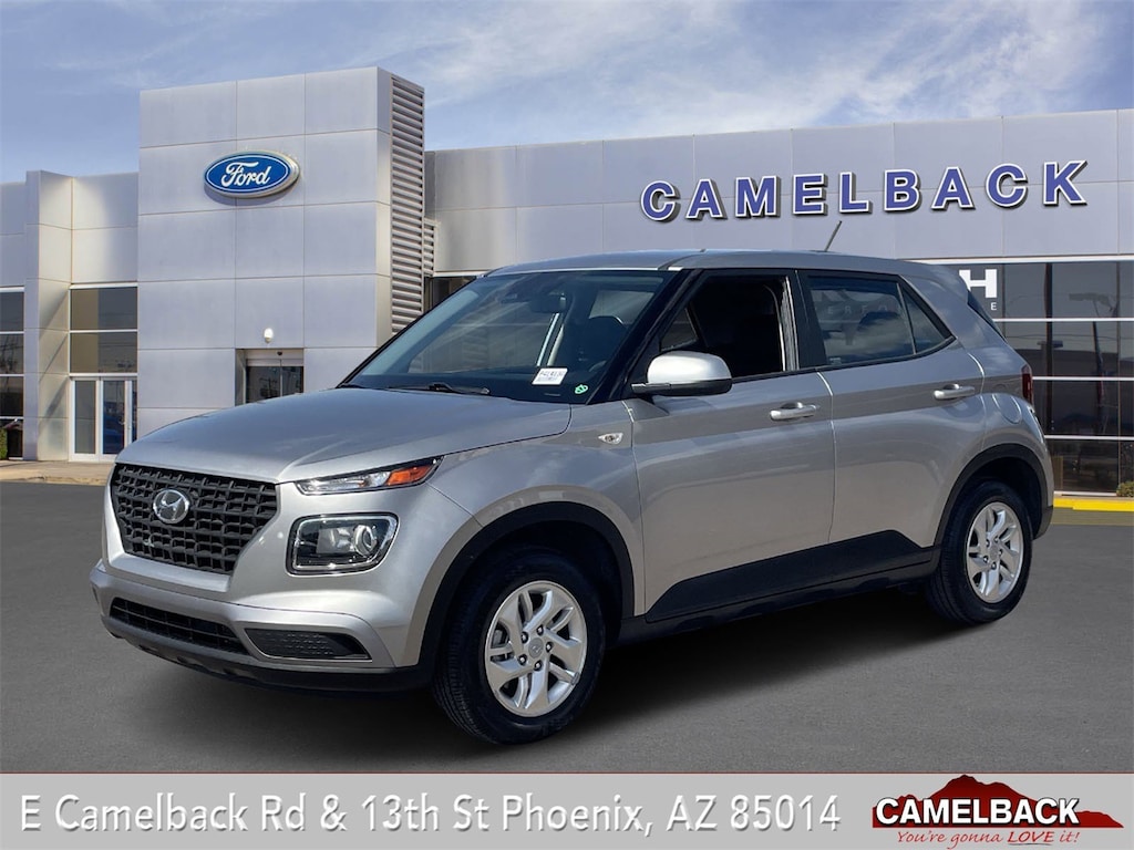 Used 2024 Hyundai Venue SE SUV