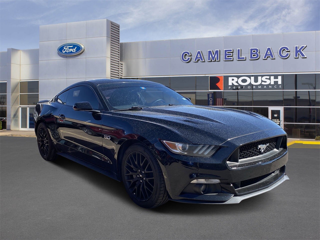2017 Ford Mustang GT Premium photo 2