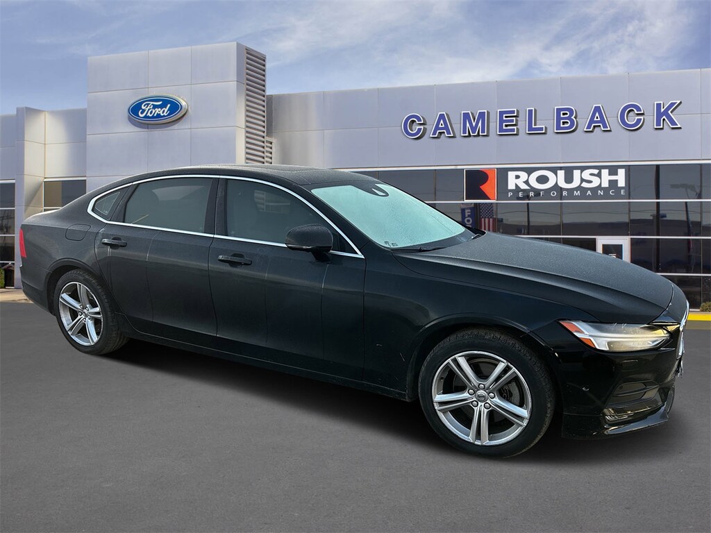 Used 2018 Volvo S90 T5 Momentum Sedan