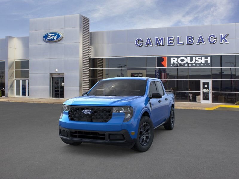 2025 Ford Maverick XLT photo 2
