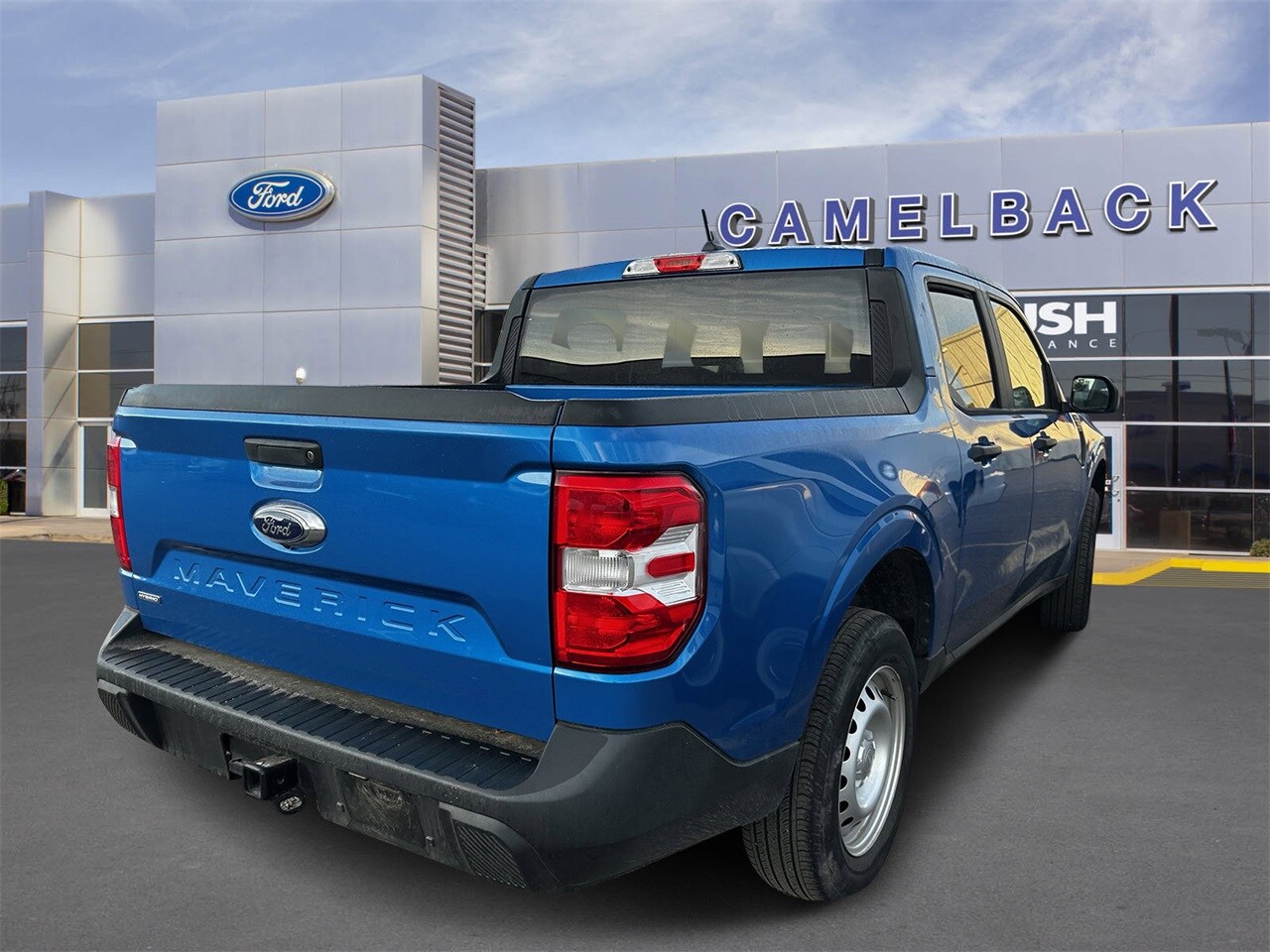 2022 Ford Maverick XL photo 3